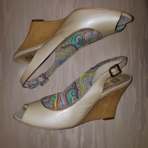 Palmira Patent Wedges
